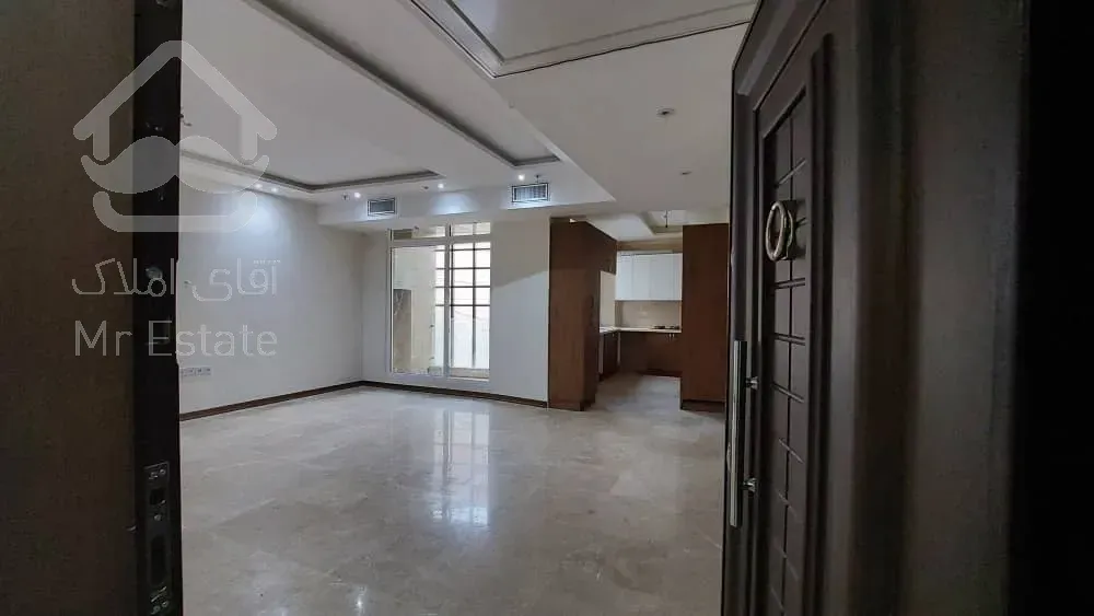 فروش 105 متری پاسداران