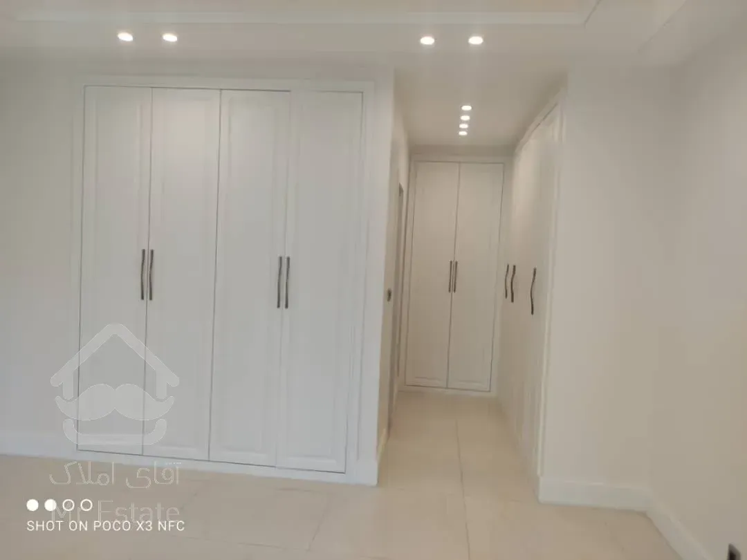 فروش 82 متری دولت