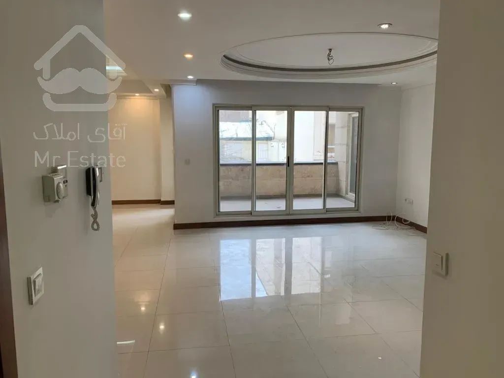 فروش 122 متری پاسداران