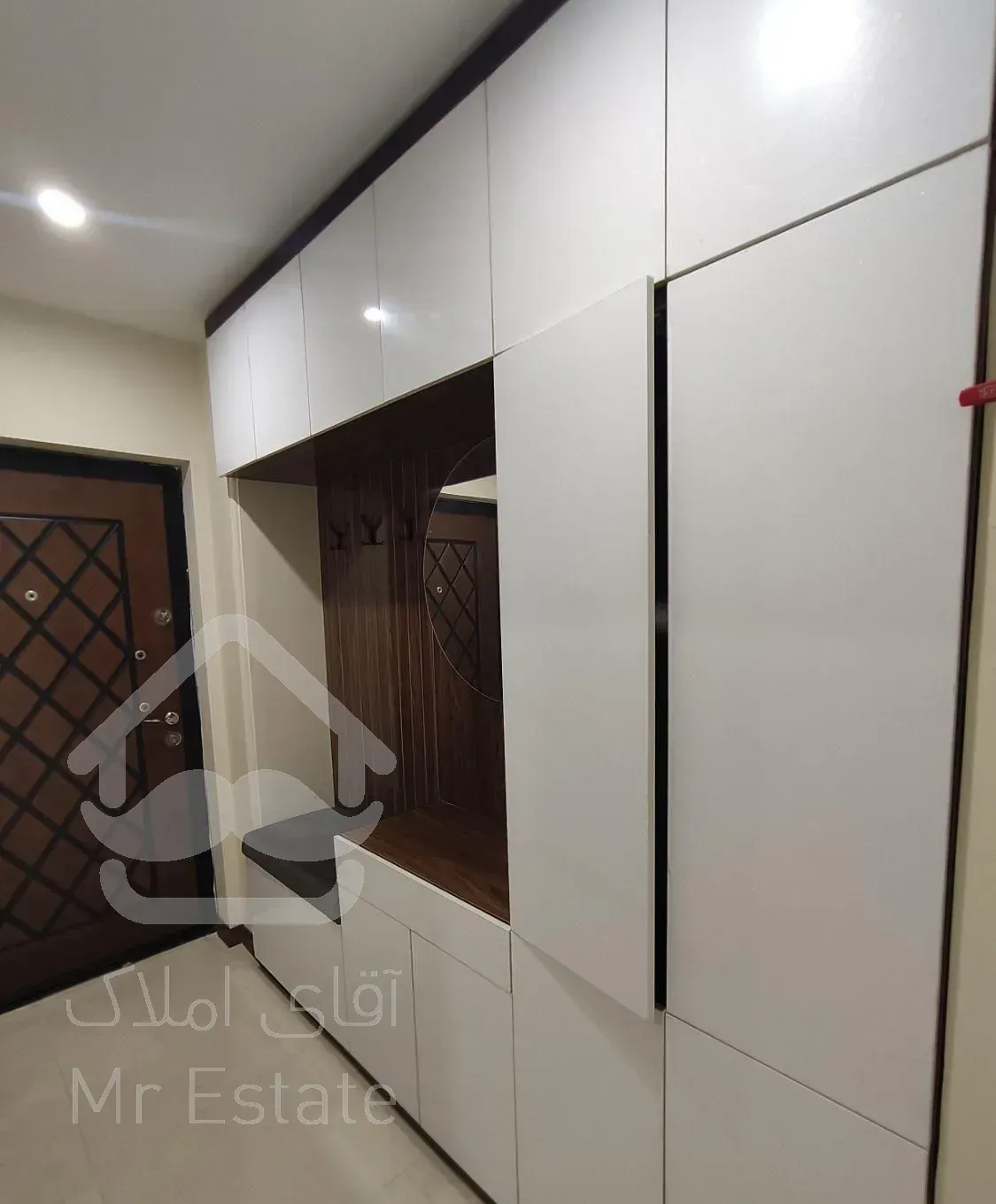 دریاچه خرازی چیتگر ۱۱۸متر سالن بزرگ برج نوساز فول