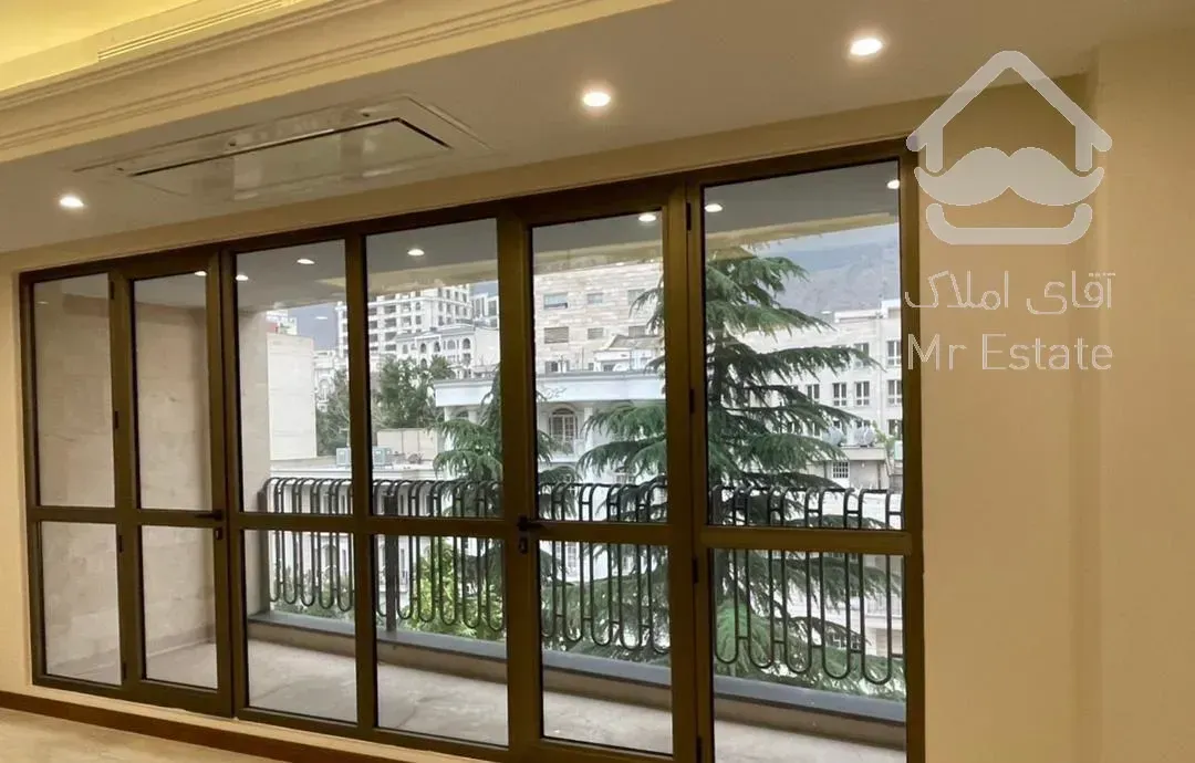 ۲۰۰ متر کلید نخورده فرمانیه اندرزگو