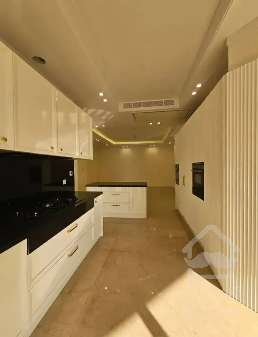 فروش اپارتمان 210 متری زعفرانیه