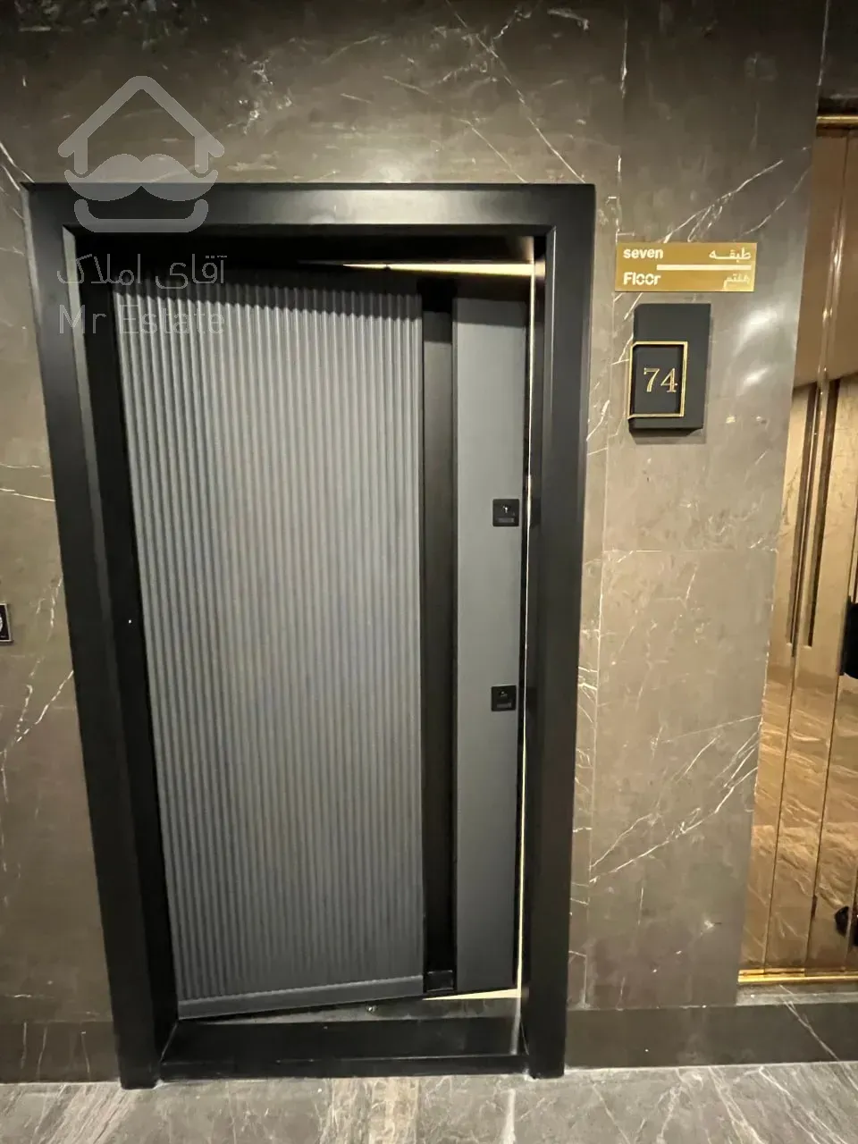 فروش واحد 200متری 3 خواب قیطریه غرق در نور