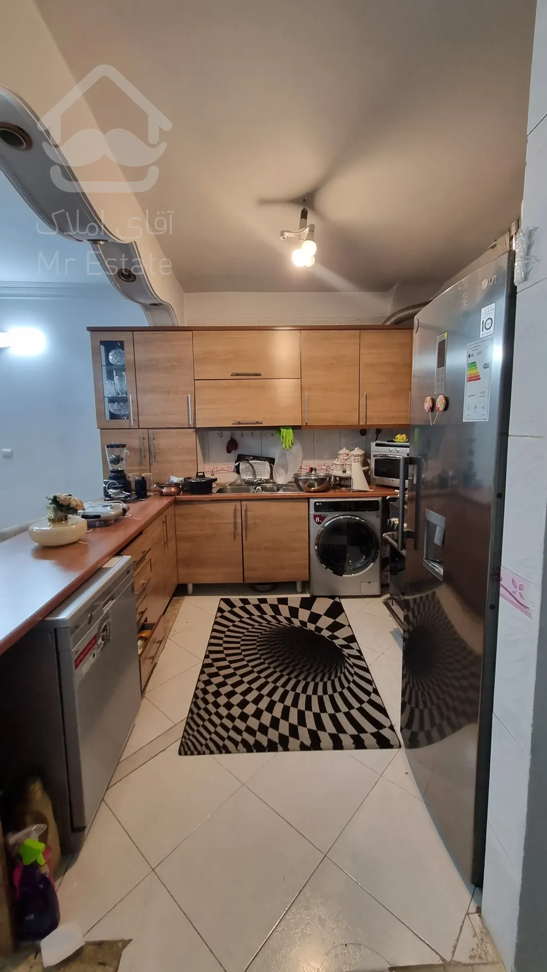 ۶۰ متری خوش نقش