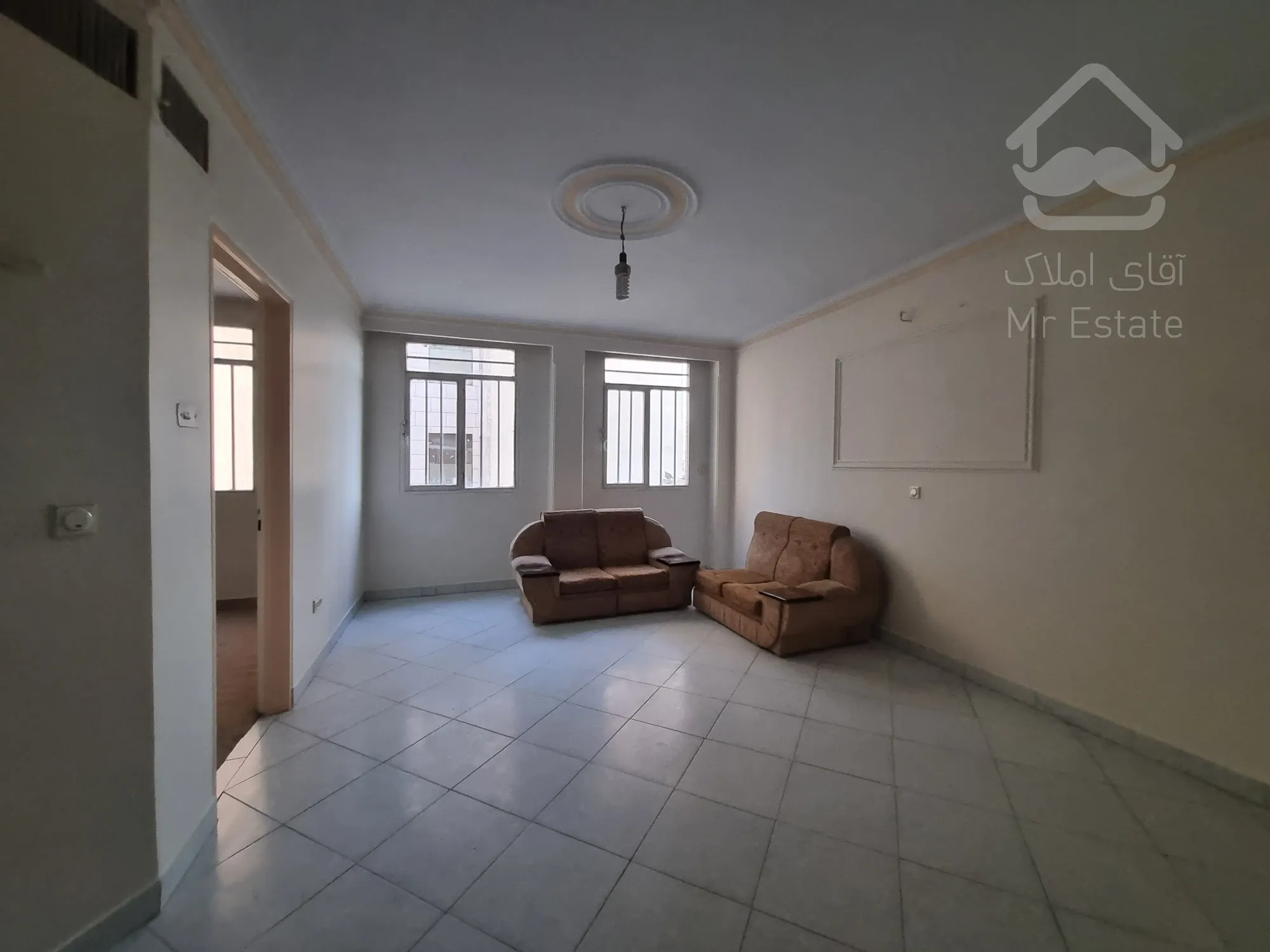 اجاره در استاد معین