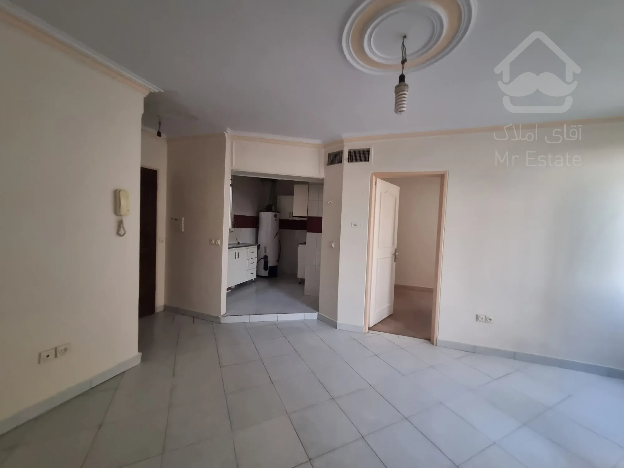 اجاره در استاد معین