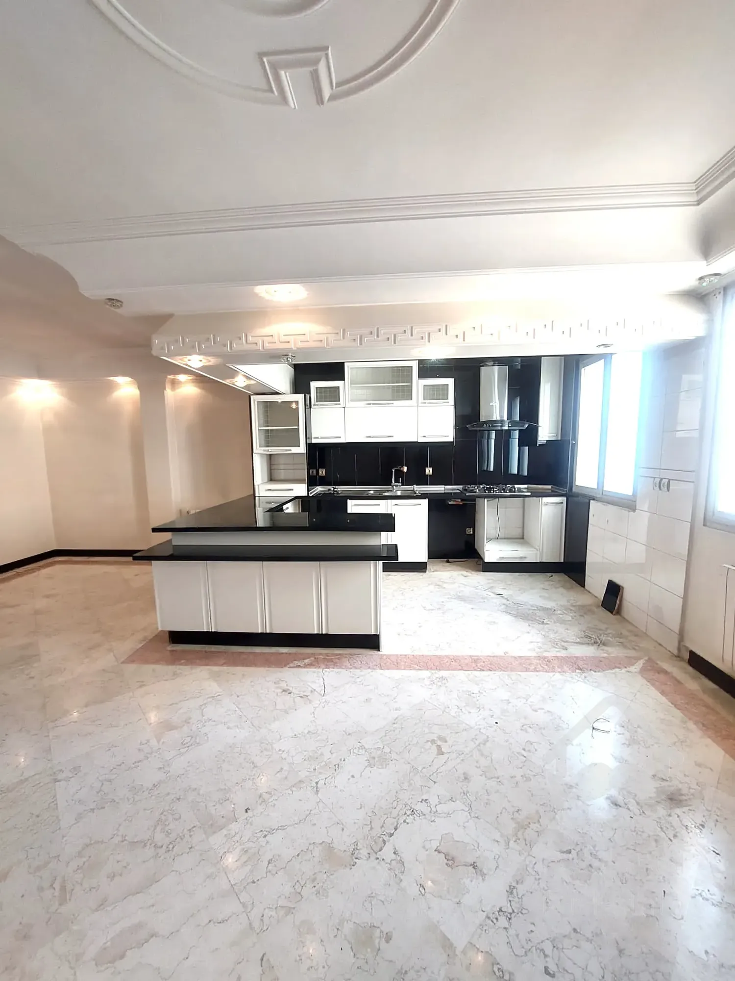 رهن آپارتمان مسکونی بلوار فردوس غرب