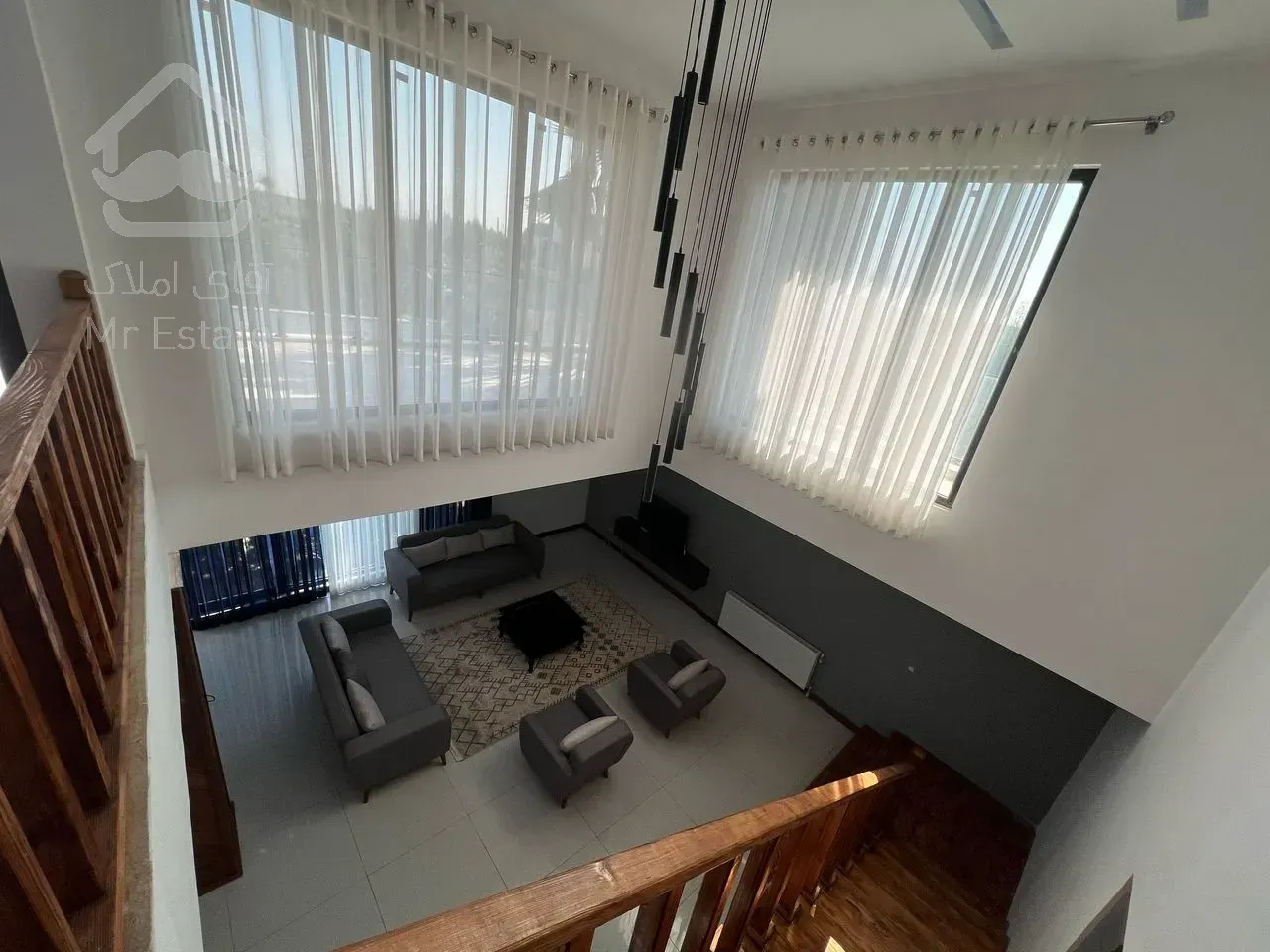 فروش فوری ویلا استخر دار مبله