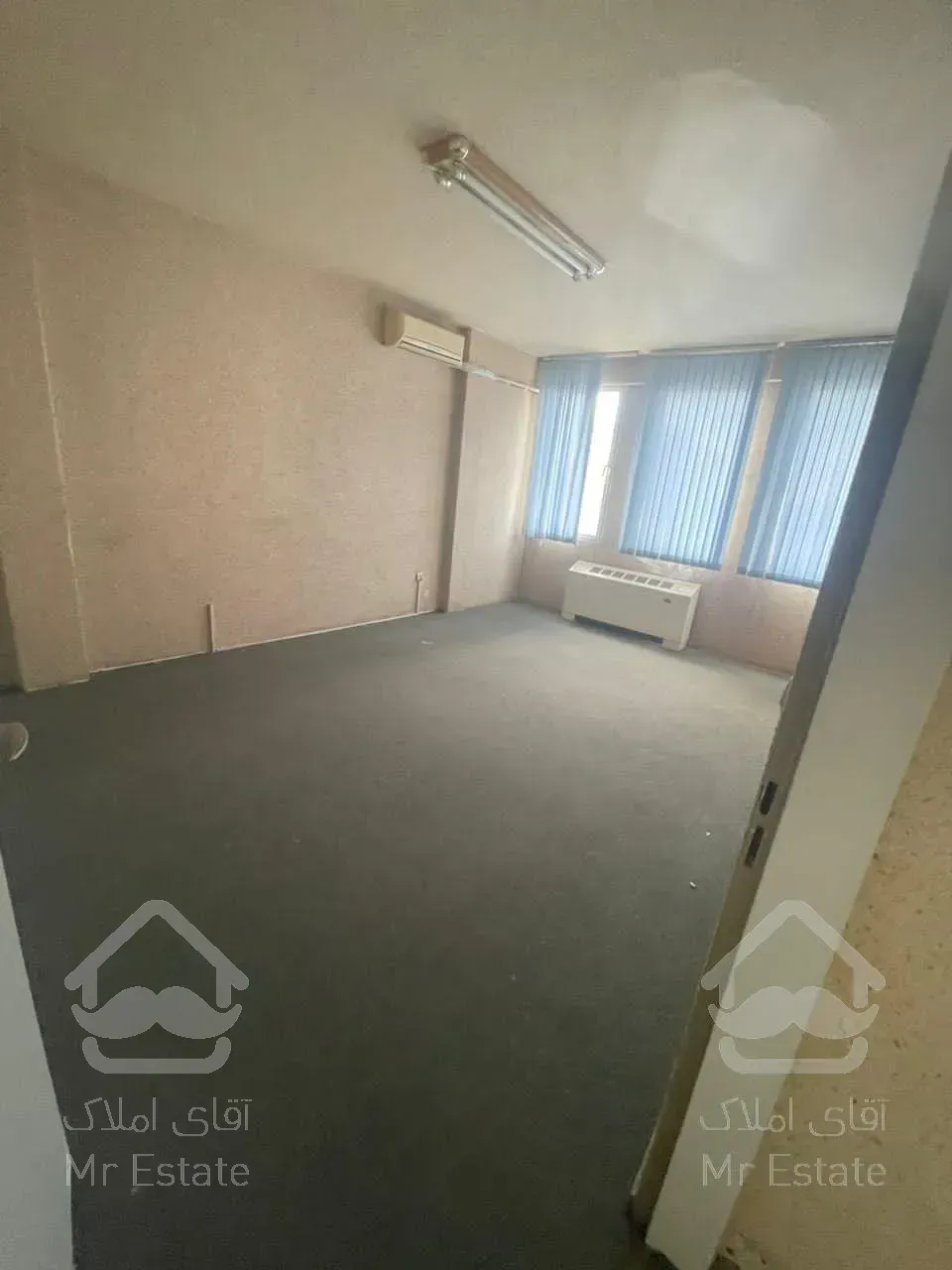 120 متر سند اداری ایرانشهر