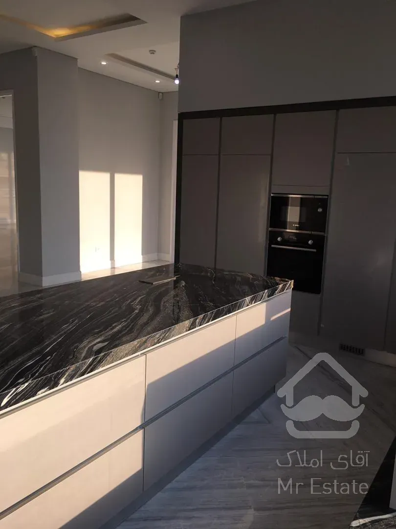 فروش آپارتمان ۴۰۰ متر فرمانیه لوکس