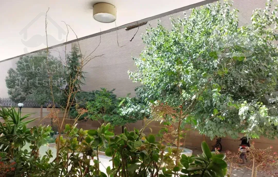 آپارتمان مشتاق دوم ۱۵۶ متر ویو سرسبز