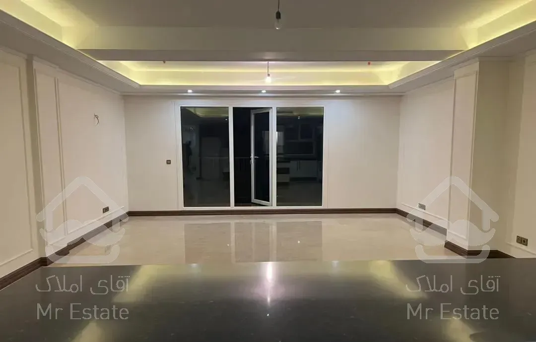 سنایـی ۱۳۵مـتر نوساز کلیــد نخــورده