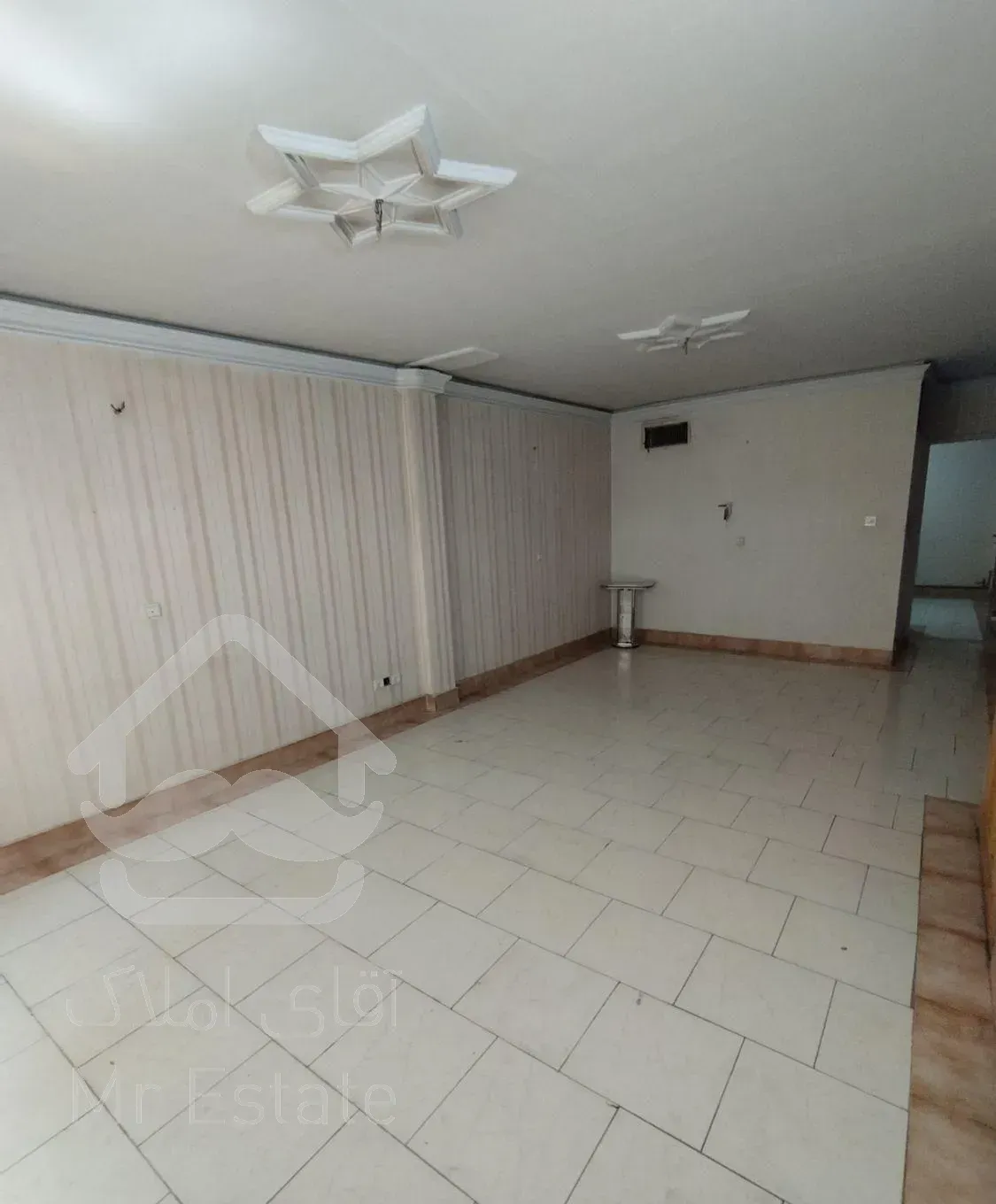 آپارتمان ۵۹متری، نیکنام شرقی