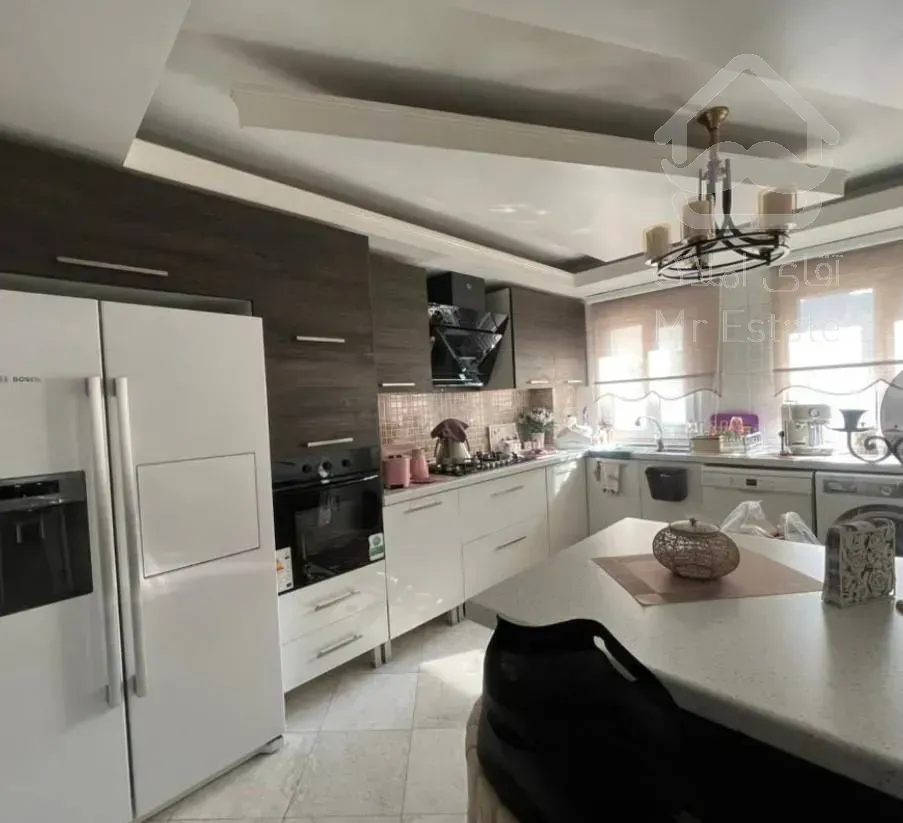 فروش اپارتمان 185 متری زعفرانیه