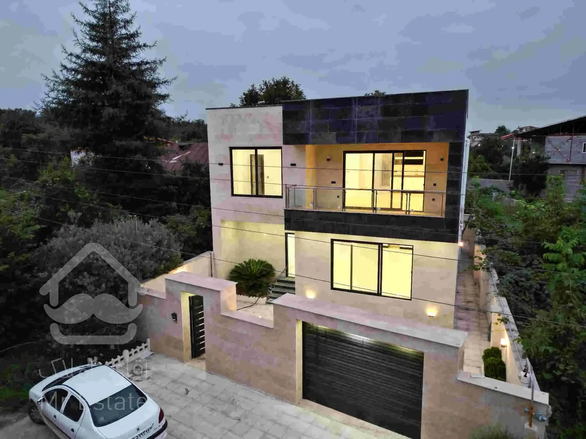 فروش ویلا لوکس مدرن استخردار تنکابن