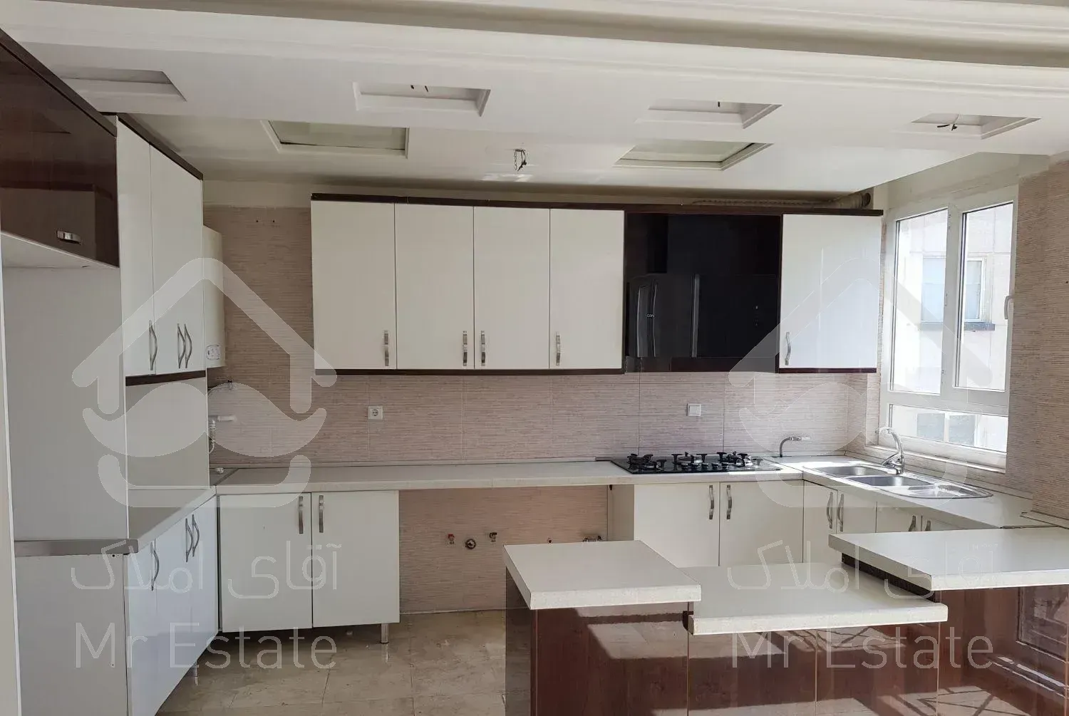 آپارتمان ۱۲۵ متری دو خواب