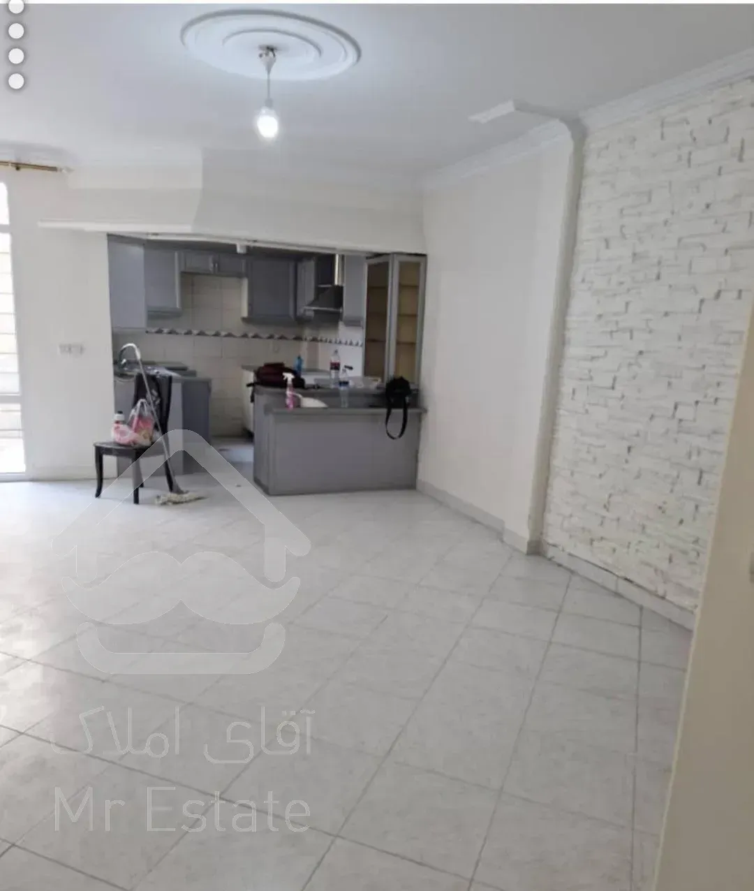 نارمک/۵۵ متر/میدان ۹۰/ بن بست دنج/ روبه افتاب