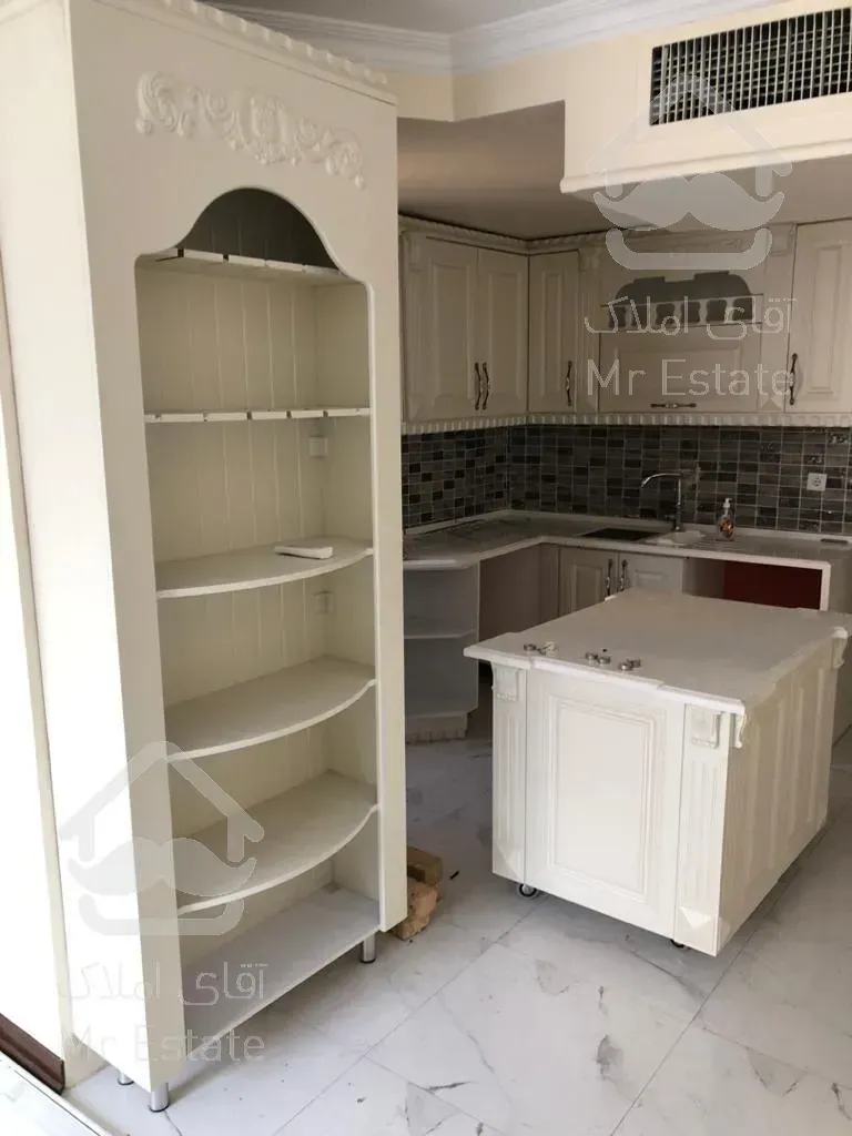 واحد آپارتمان ۷۲ متری خوشنقش در صرافها شمالی