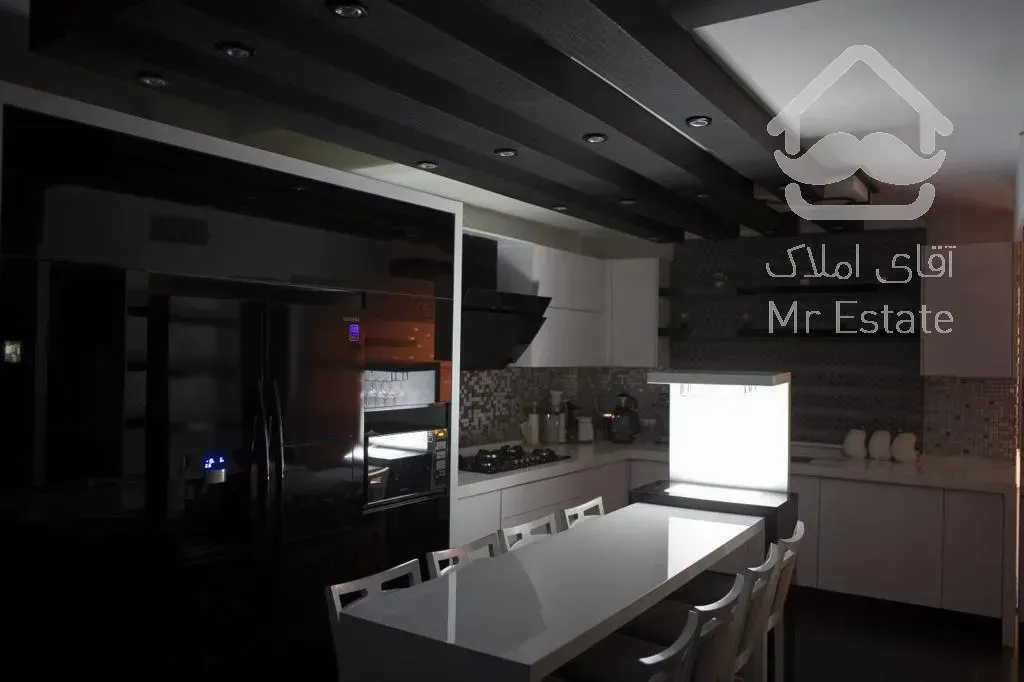 فروش آپارتمان زعفرانیه 180  متر اکازيون