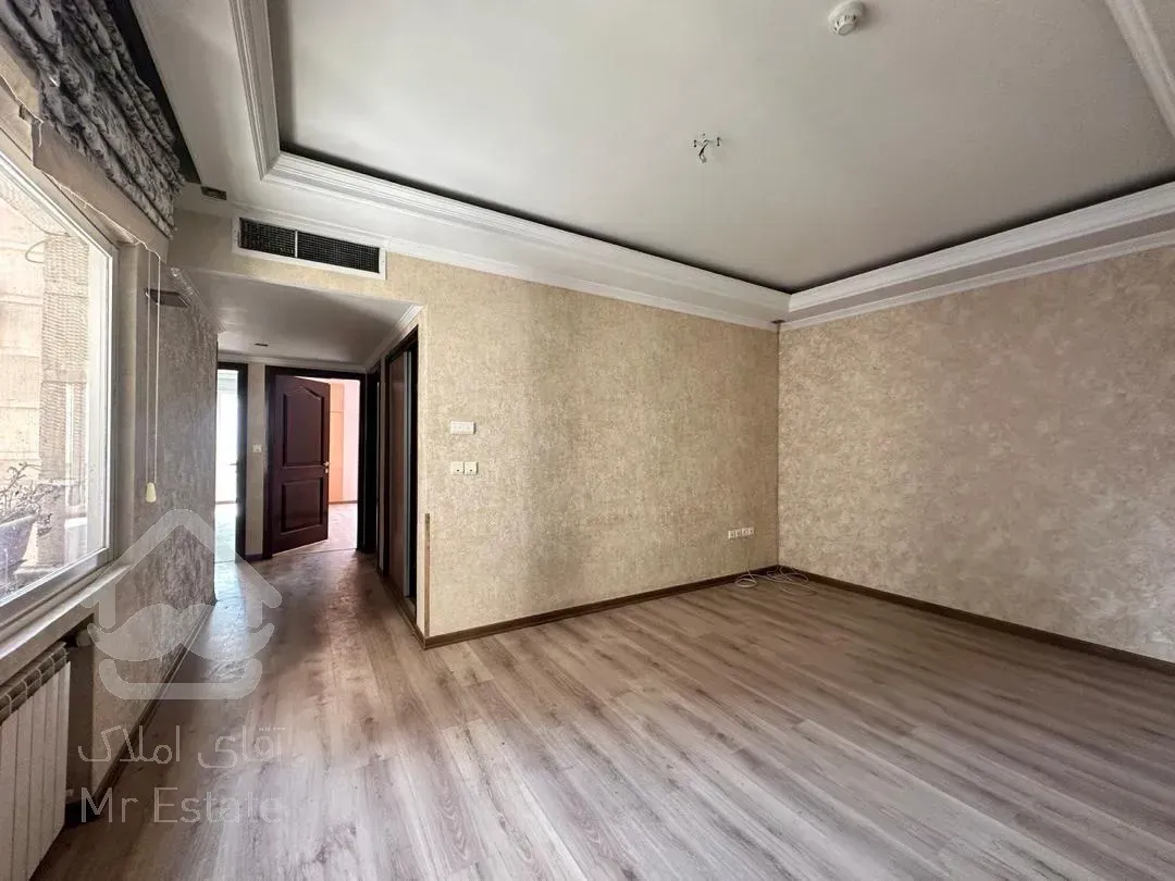 فروش اپارتمان 230 متری زعفرانیه