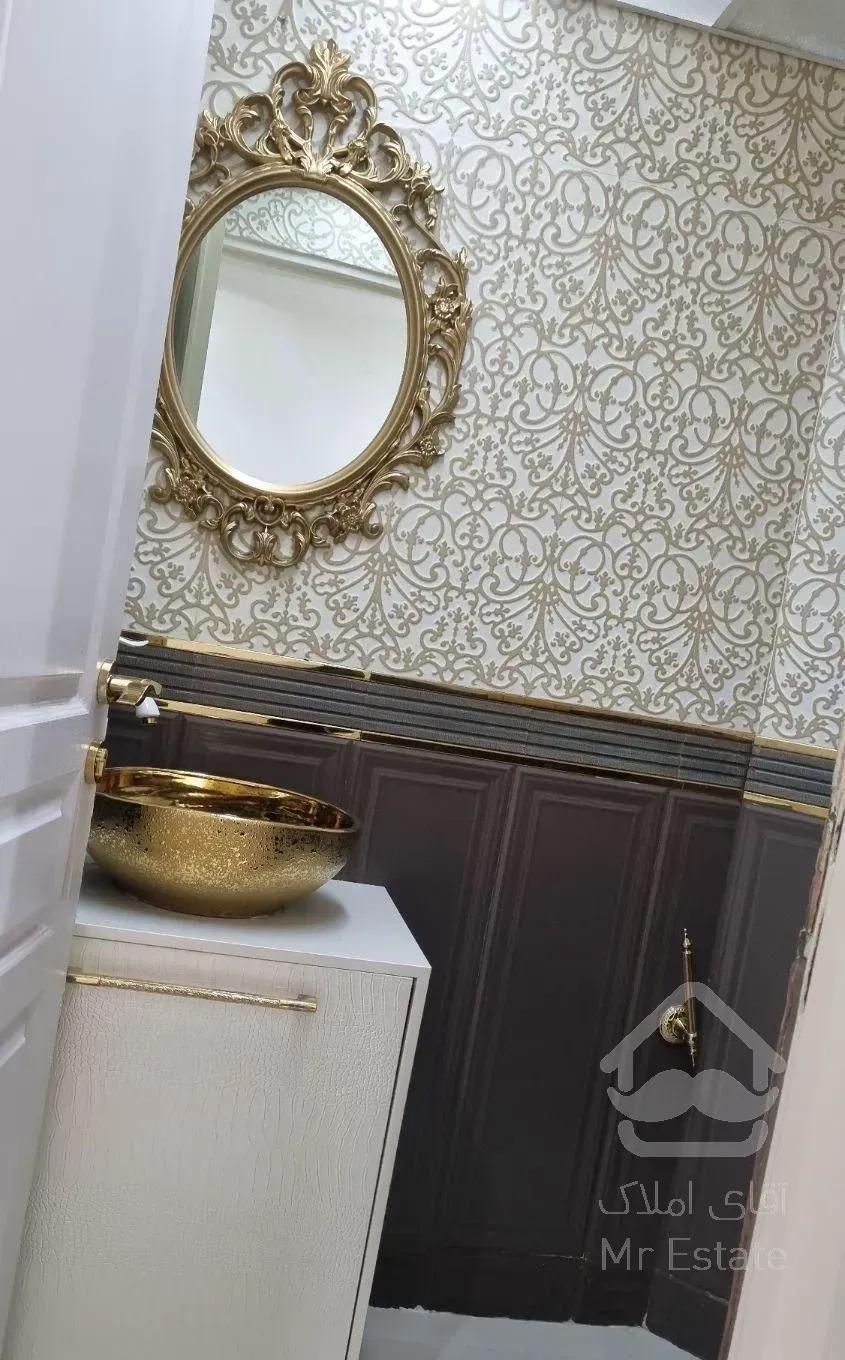 فروش آپارتمان/۹۶ متری/۲ خوابه/در میرداماد