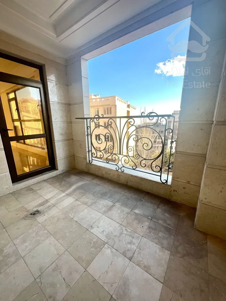 اجاره ۲۷۰ متر/نیاوران/تراس قابل چیدمان