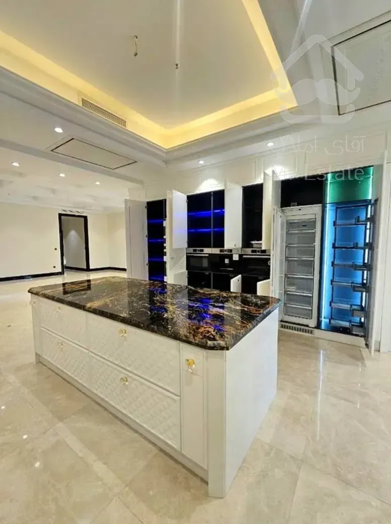 فروش اپارتمان 250 متری زعفرانیه