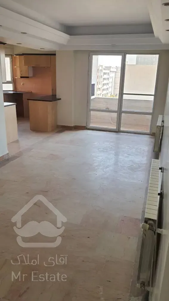 ۷۶متر۲خواب روبه بیرون تاپ لوکیشن