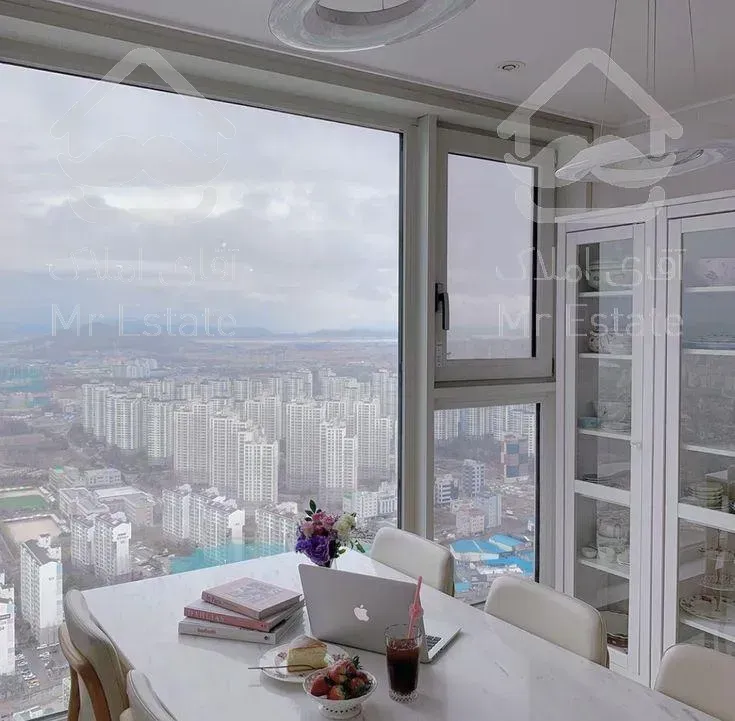 واحد ۸۰ و ۱۲۰ برج لوکس دریاچه