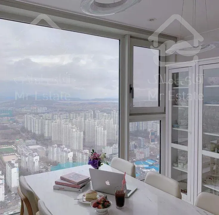 ثبت نام واحد ۱۲۰ متری برج هایپرلوکس دریاچه چیتگر