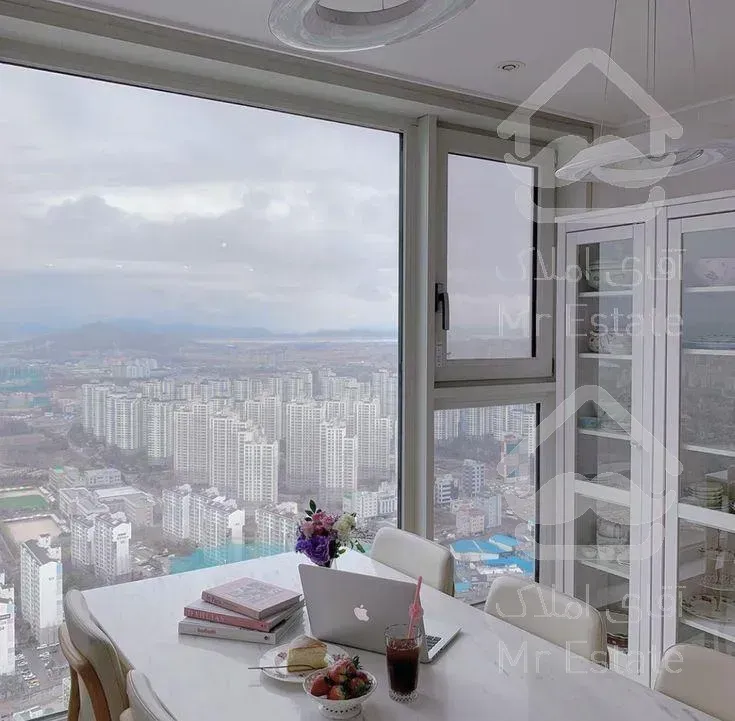 واحد ۱۲۰ با ویو دریاچه و پارک جنگلی