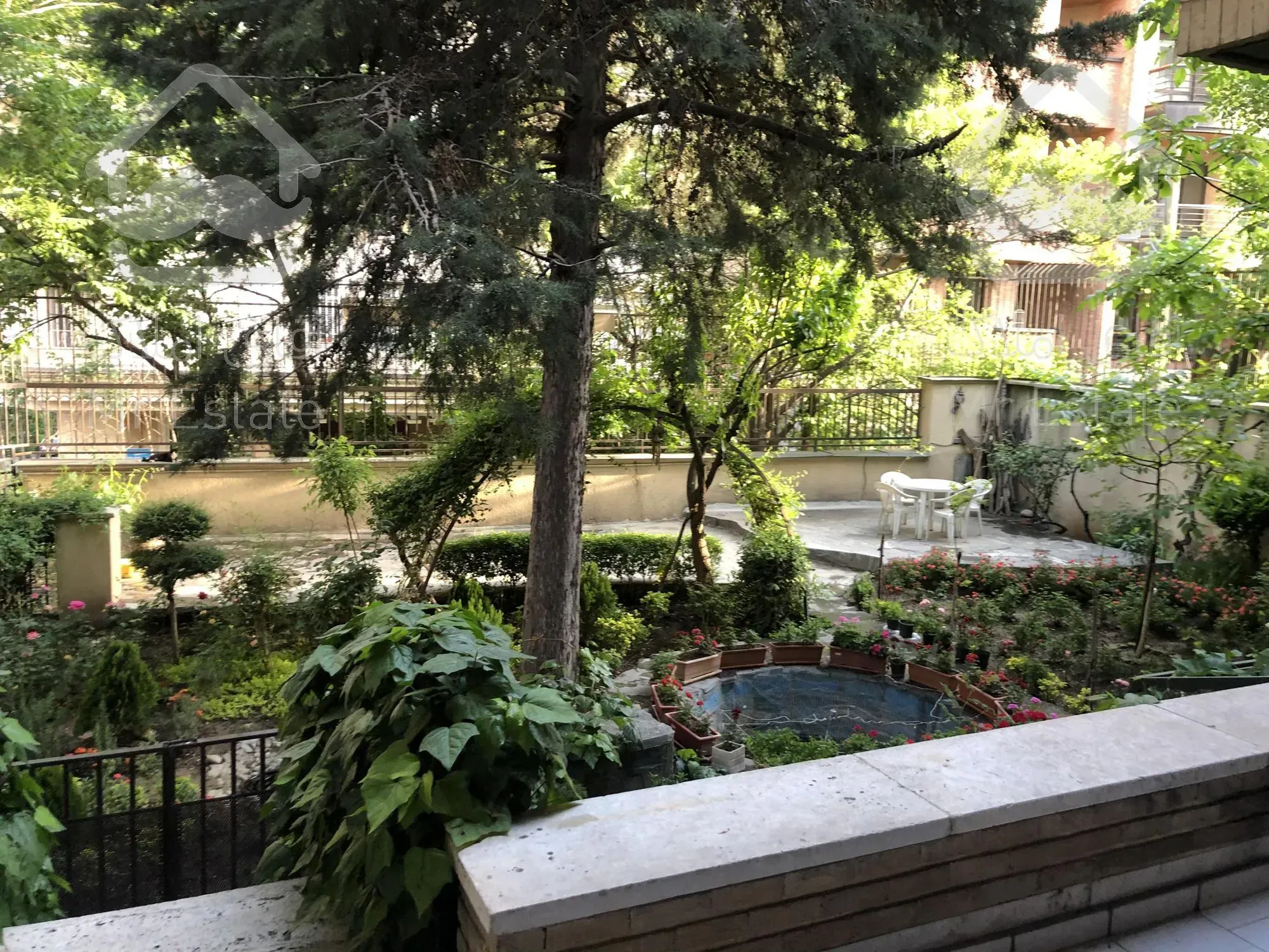 رهن و اجاره ویلا ۲۲۰ متر بنا ۴۰۰ متر حیاط مجشر