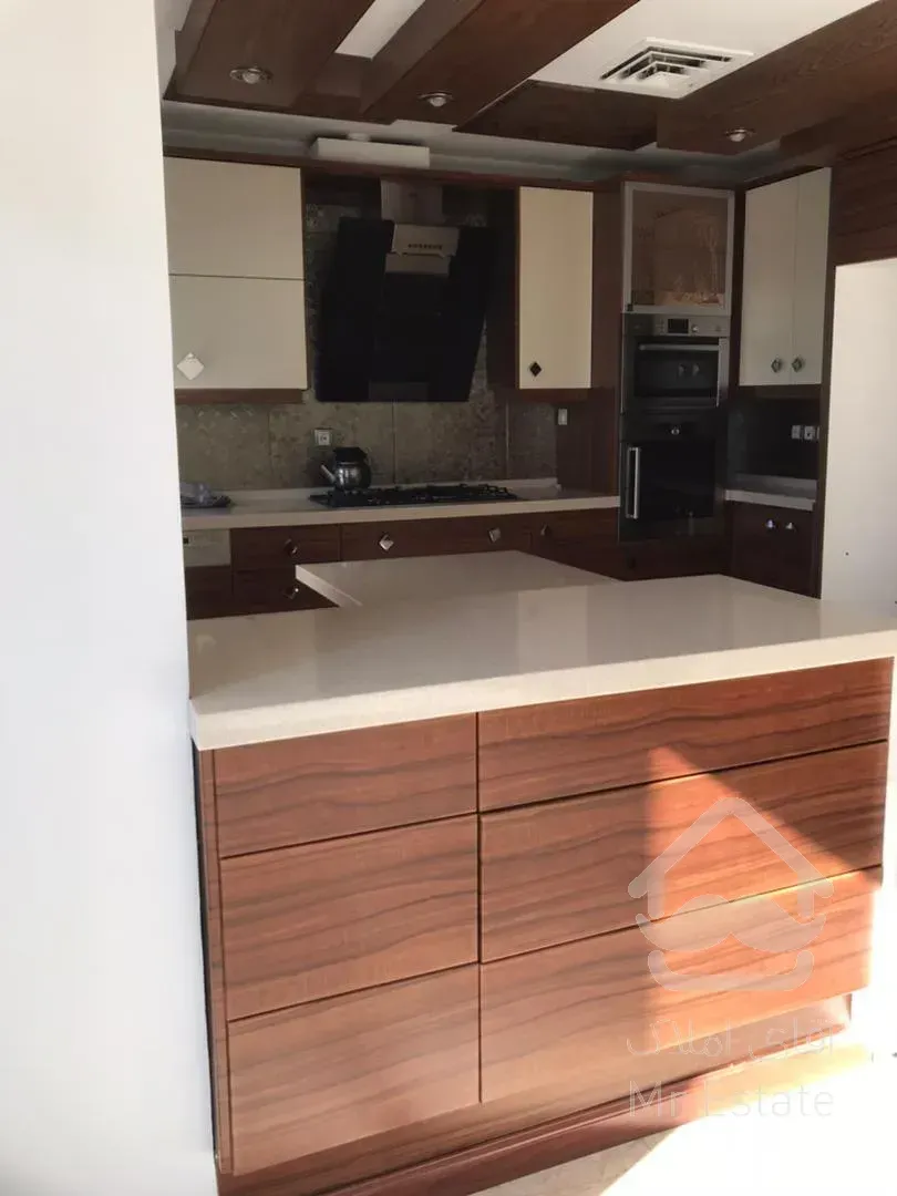 اجاره 135 متری اختیاریه