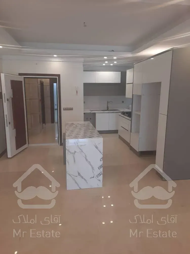 85 متر کلید نخورده بلوار کاوه فول امکانات