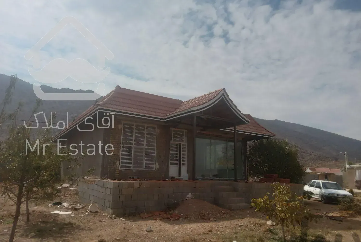 اجرای سقف شیبدار سفال و رفتایل دامپا تایل