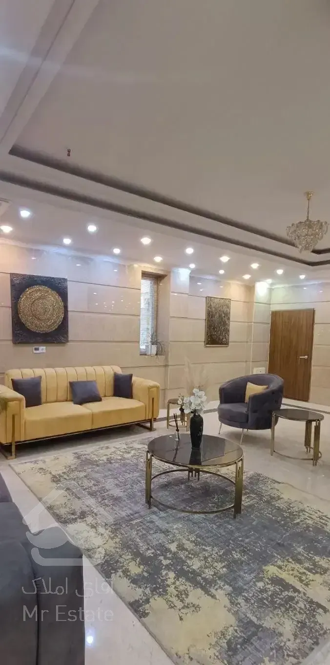 105متر/2خوابه/دریاچه/شریف