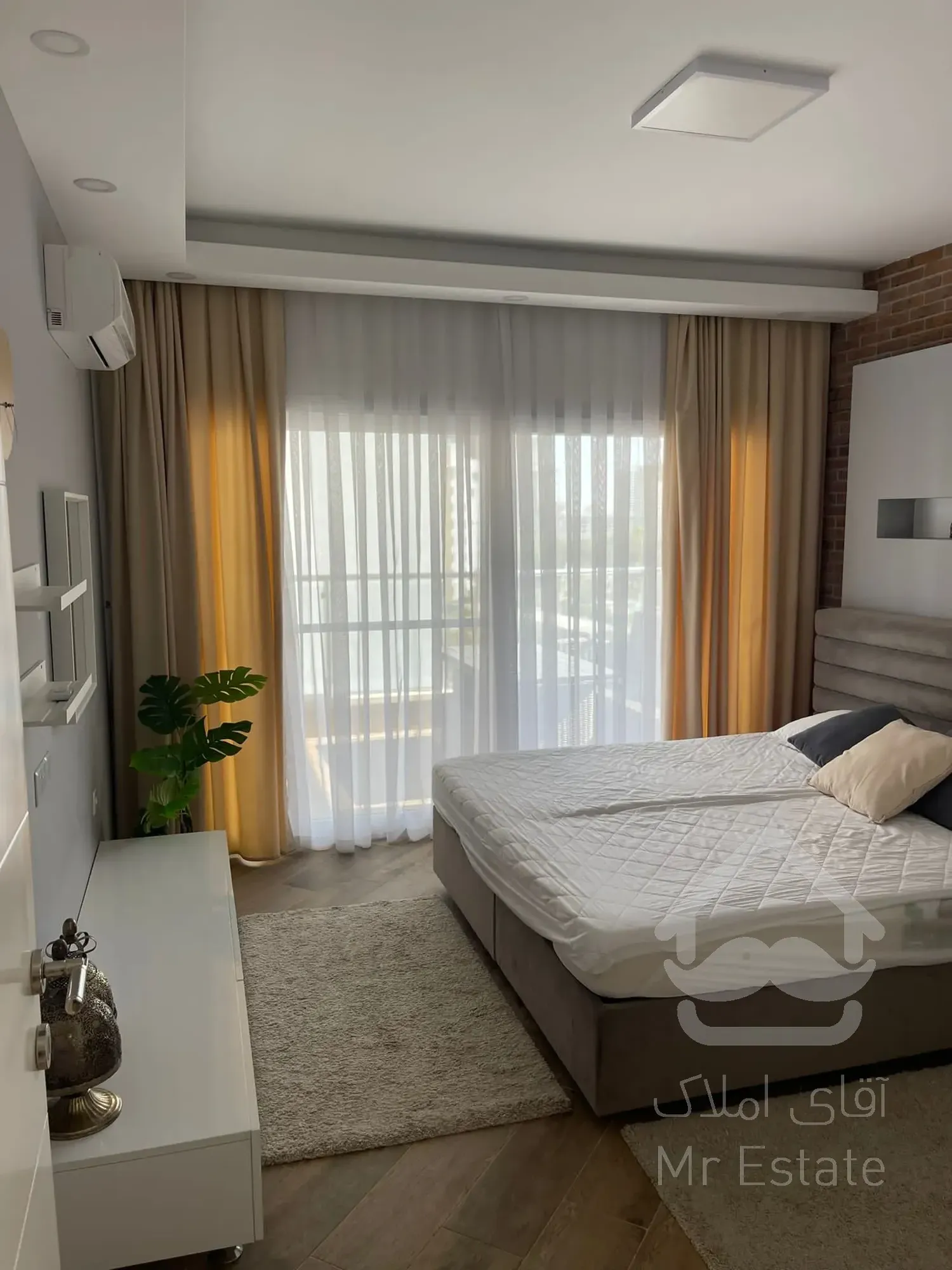 ۷۷متر۲خواب تاپ لوکیشن