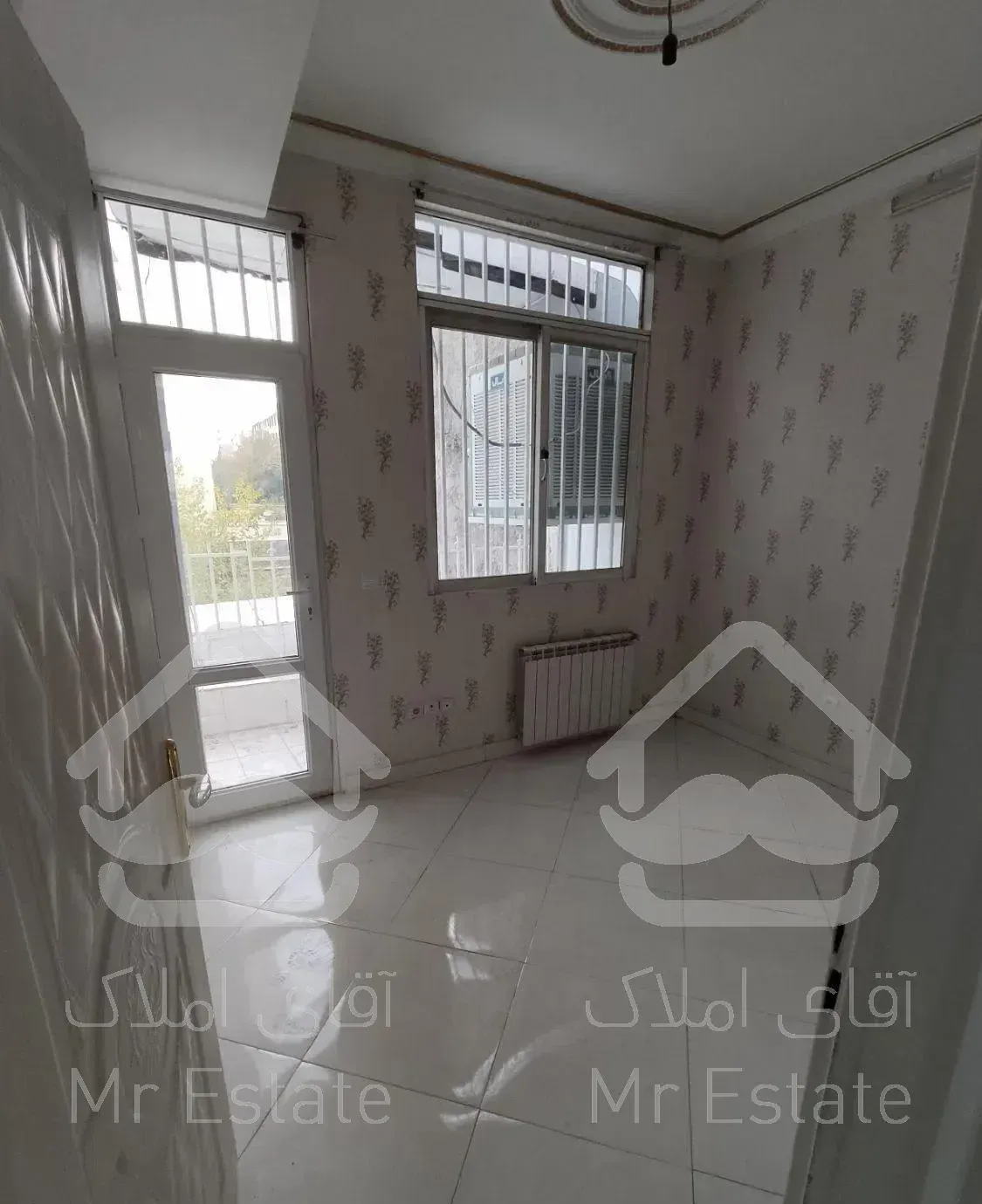 ۱۱۱متر /خوش نقشه پرنور /با تراس بزرگ