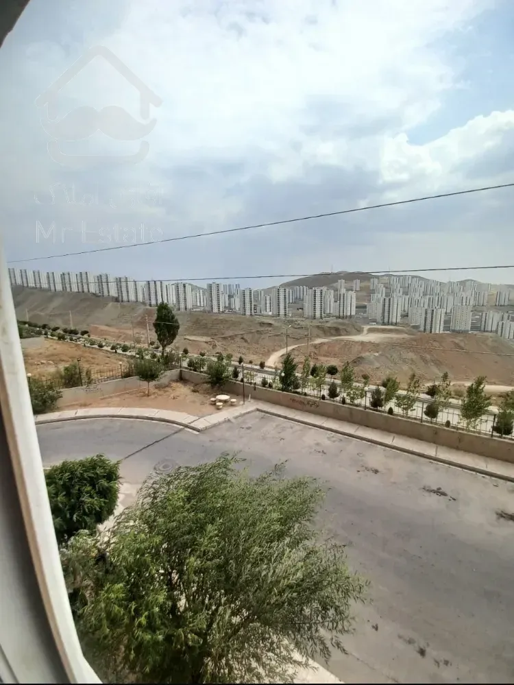 پردیس فاز ۱۱ زون ۱ بلوک ۴۳ طبقه ۲ جنوب شرقی