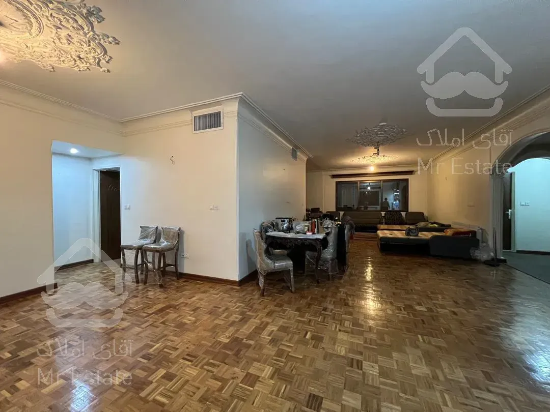 اپارتمان ویلا شهرک غرب۱۳۰متر