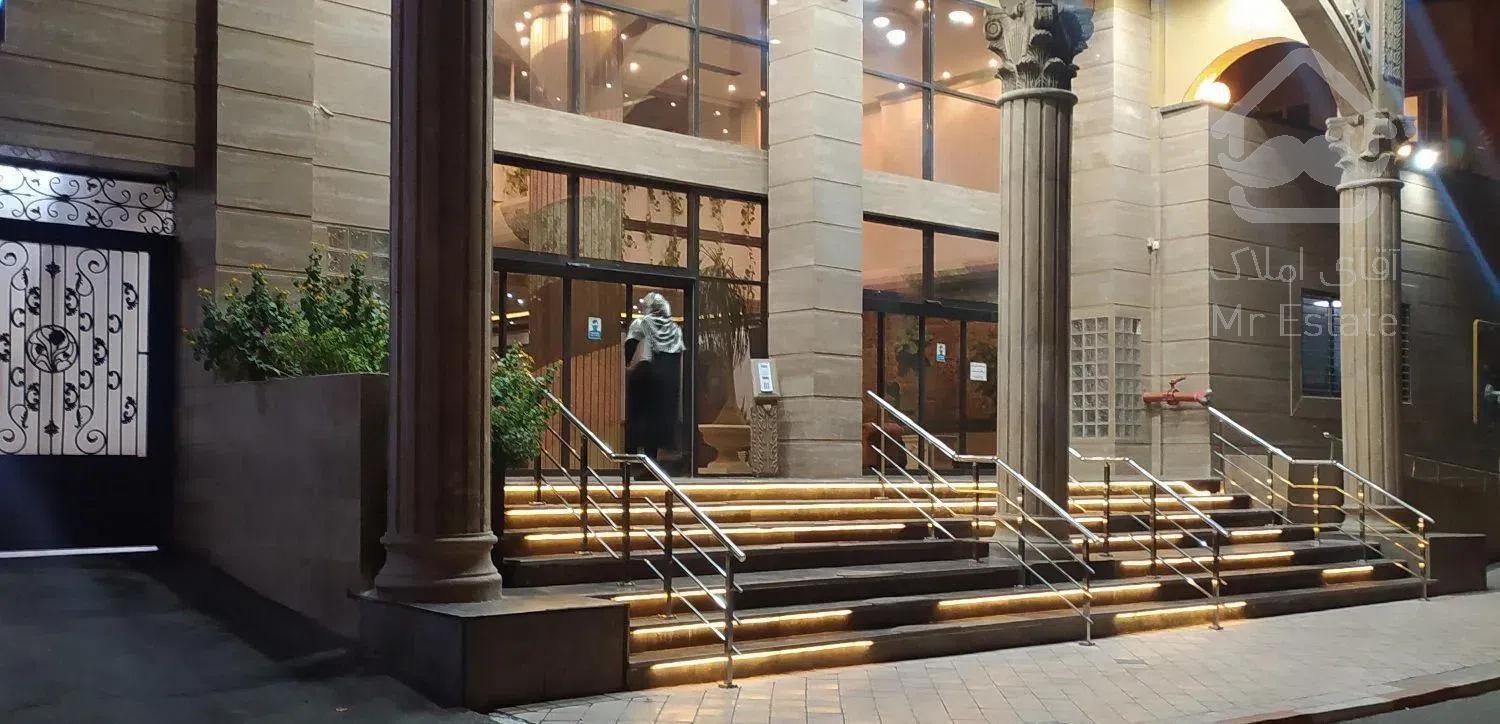 واحد ۱۴۰ متری وامدار خرید بی واسطه