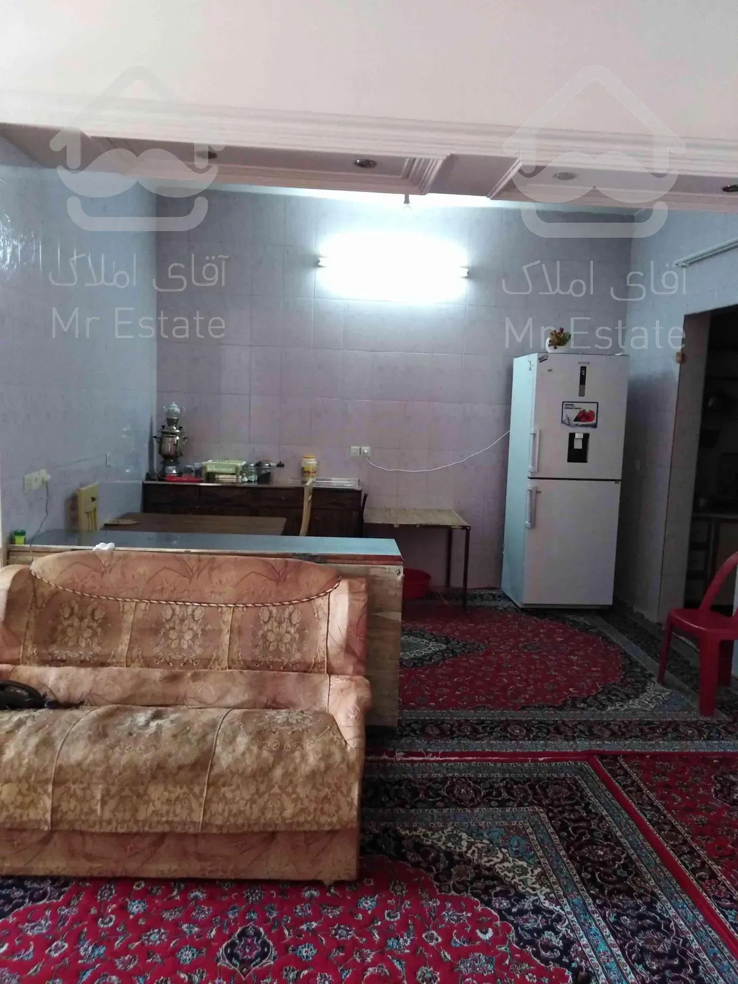 منزل فروشی دو طبقه مسکونی