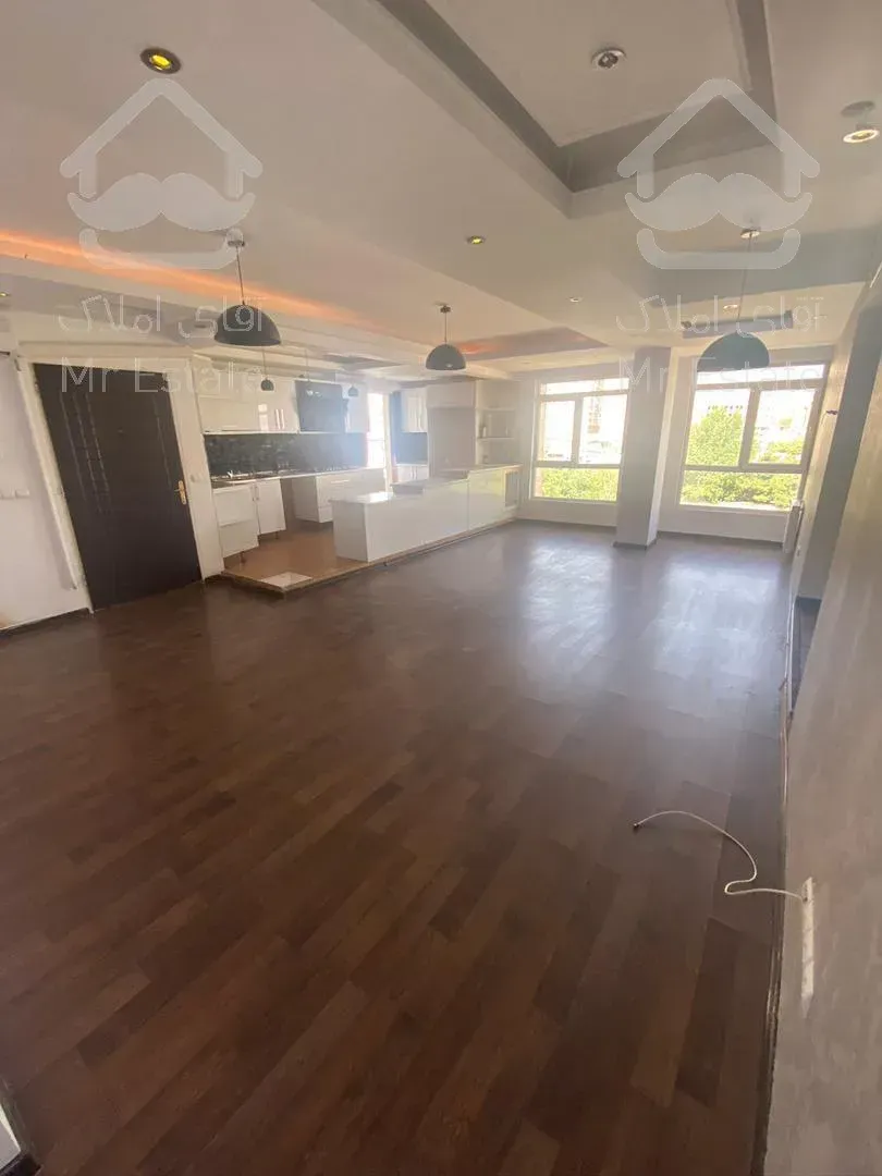 آپارتمان ۱۱۰ متری واقع در سعادت آباد