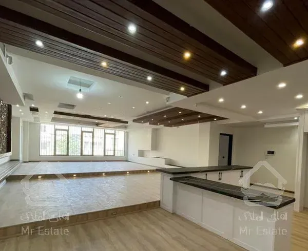 200 متر/خیابان 10/ نقشه