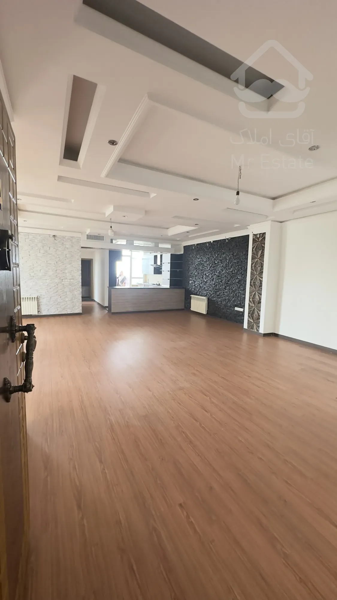 ۸۰متر۲خواب فول نور مستقیم تاپ لوکیشن