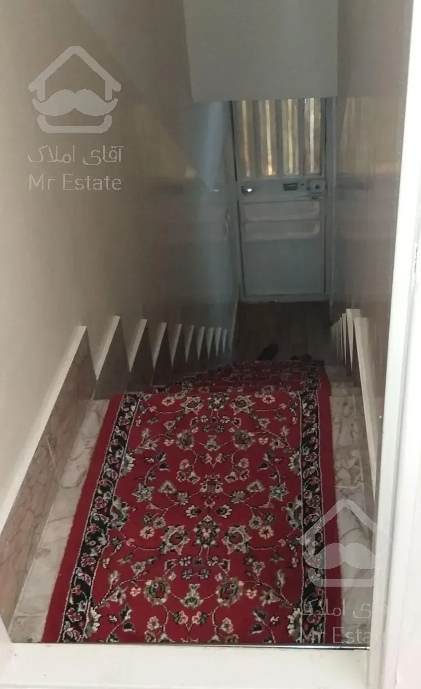 دربست ، همکف ۴۰ متر ، طبقه اول ۴۰ متر