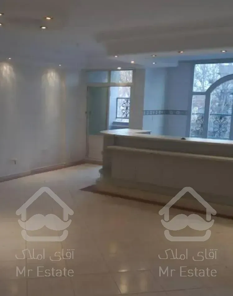 فروش آپارتمان 108 متری در شمال فاطمی ، خ گلها