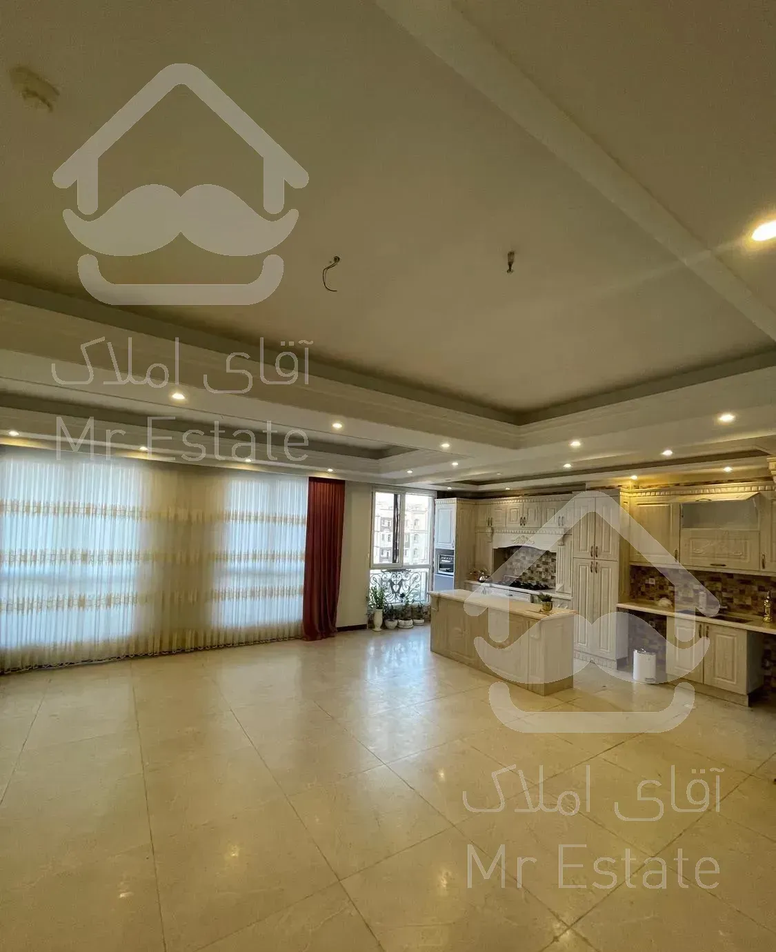 ۱۲۶ متر کاشانی بهنام نوساز