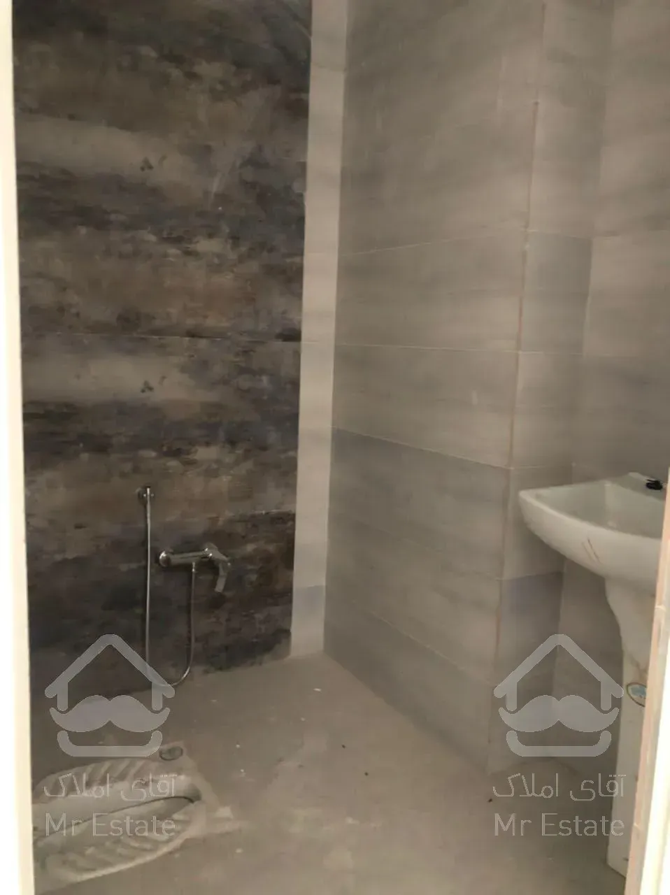 آپارتمان ۱۲۰متری دریاچه چیتگر