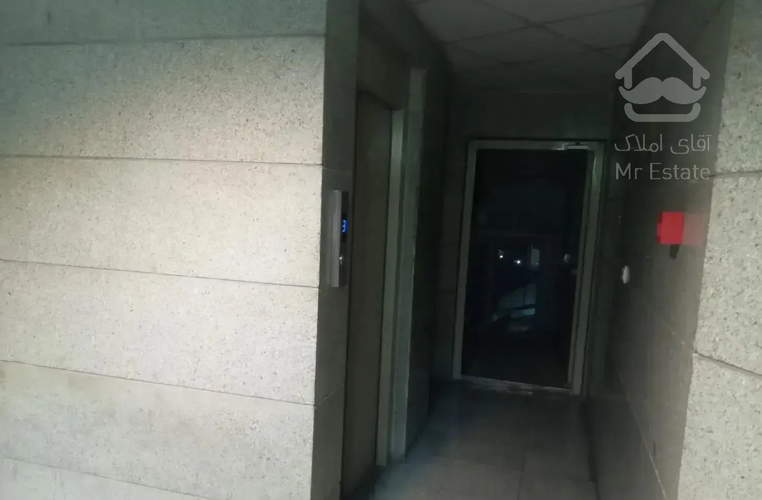 واحد ۹۳ متری شیک با ویو  مناسب